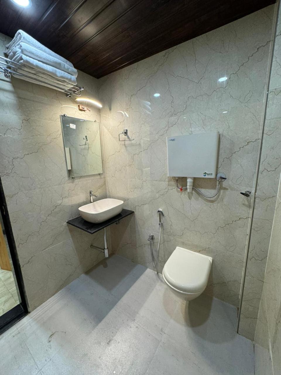 Hotel National - Grant Road Mumbai Ngoại thất bức ảnh