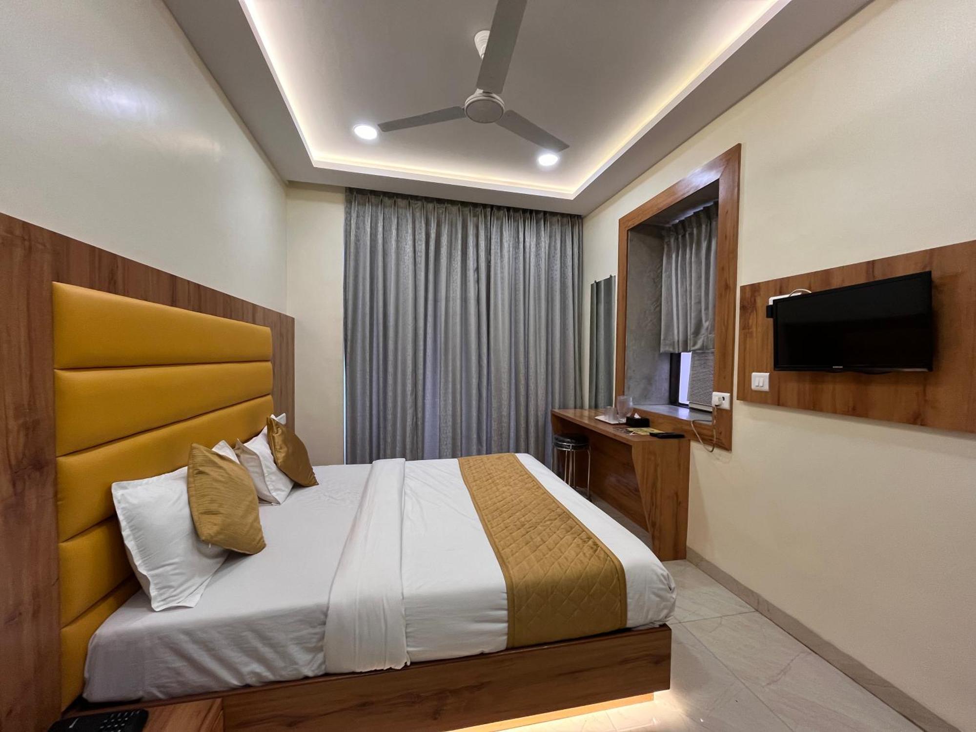 Hotel National - Grant Road Mumbai Ngoại thất bức ảnh