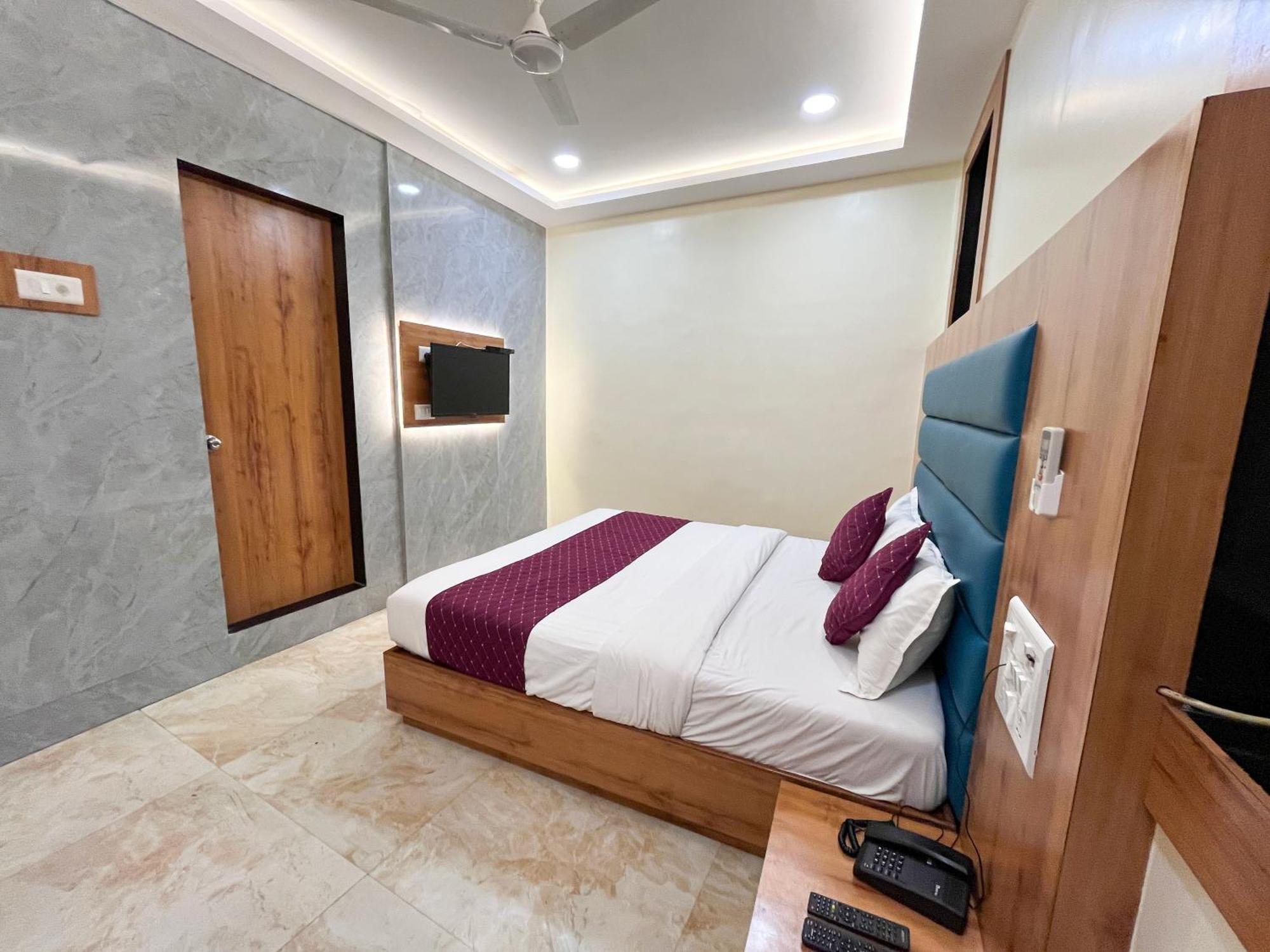 Hotel National - Grant Road Mumbai Ngoại thất bức ảnh