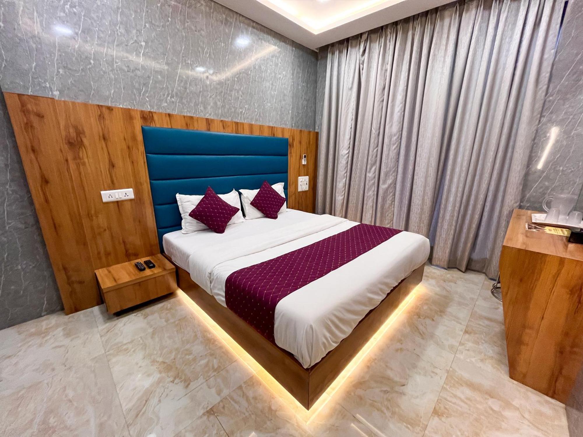 Hotel National - Grant Road Mumbai Ngoại thất bức ảnh